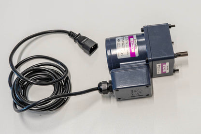 Ruuvikairan moottori yli 20kw ja yli 2m mittaisiin kairoihin